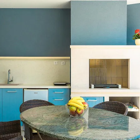 Spadici Sleeps 8 With Pool Air Con And Wifi Villa